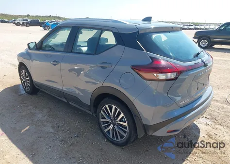 2024 Nissan Kicks Sv Xtronic Cvt z USA, uszkodzony, nr VIN 3N1CP5CV3RL504056